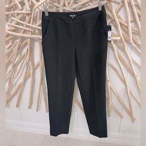 NWT! NIC+ZOE Black Full length Low-Rise Slim/Straight Leg Dress Pant